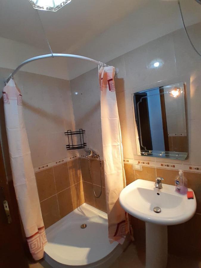 Cozy Apartment In The City Center 2 Shkodër 外观 照片